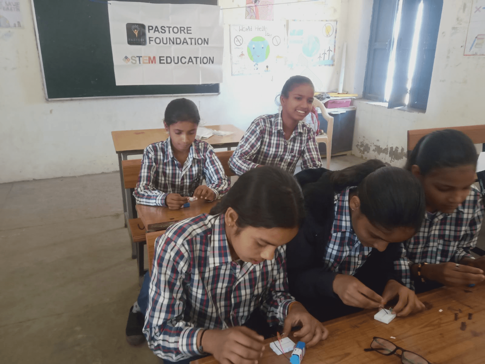 Kids learning robotics